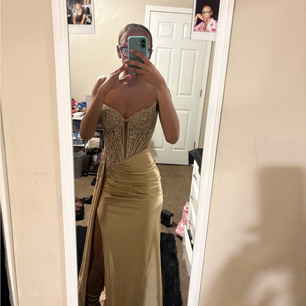 Prom Dress!! - Picture 10 of 11